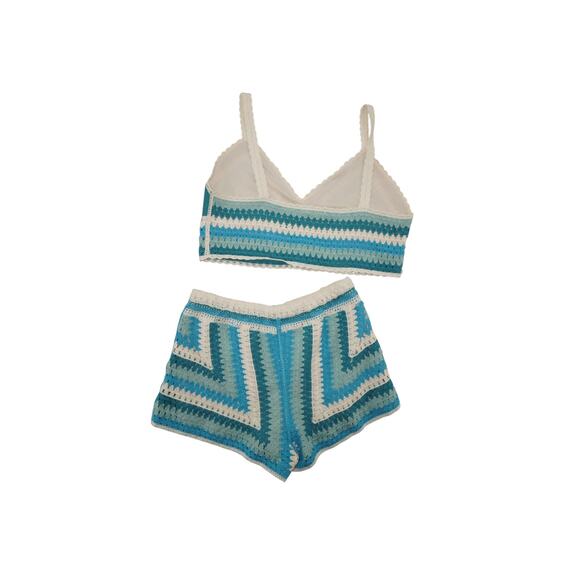 Rebellion Again Blue Cream Crochet Knit Two Piece Set Tank Top & Shorts Size L - Picture 9 of 9